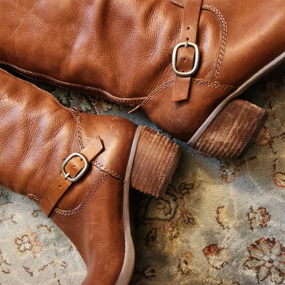 Lucky Brand "Rollie" Y2K camel stacked heel leather riding boot - Picture 8 of 17